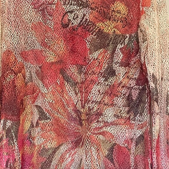 Floral Painted Openwork Round Neck Long Sleeve Top L/XL - Picture 5 of 6